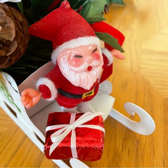 Decorative Sleigh with Santa - Picture 2 of 9